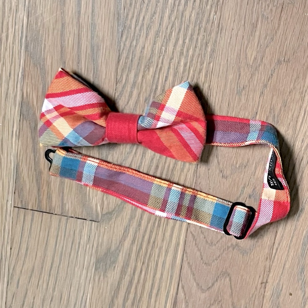 J.Crew Boys’ bow tie in Plaid  Size: LARGE/EXTRA LARGE